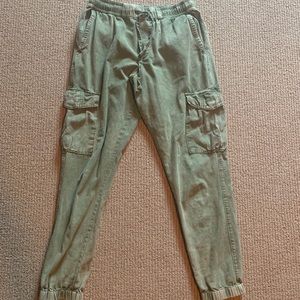 BDG cargo pants- green